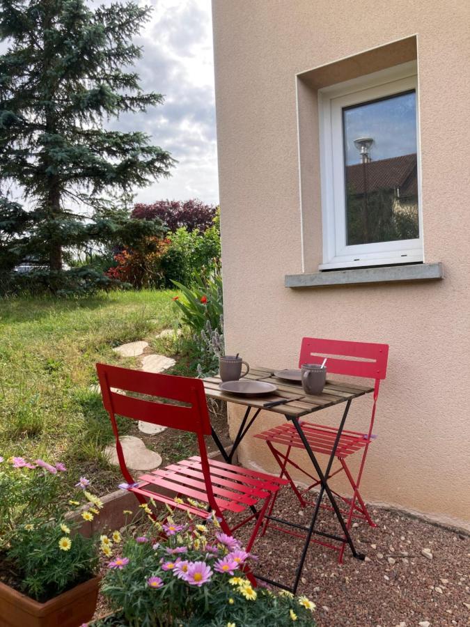 Chambre Is Is-sur-Tille Exterior photo