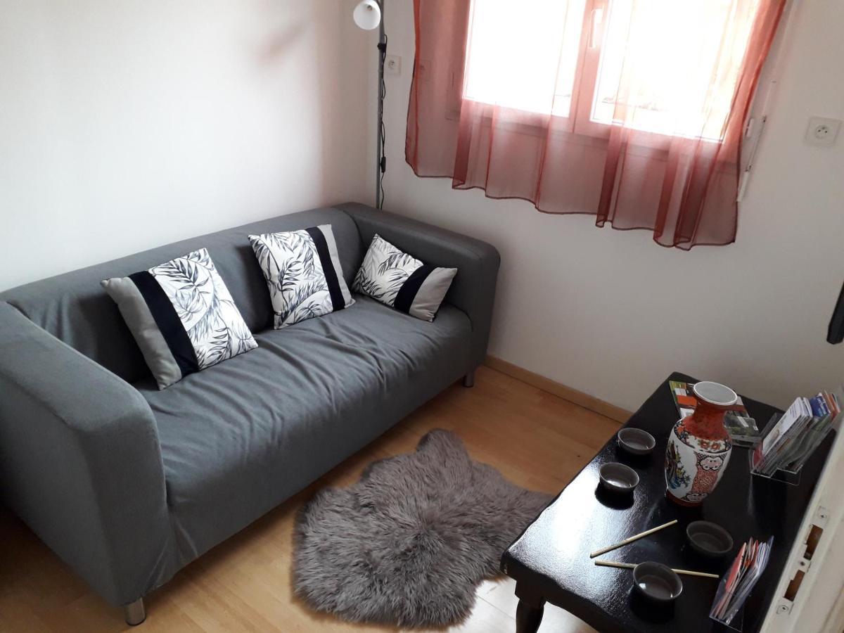 Chambre Is Is-sur-Tille Exterior photo